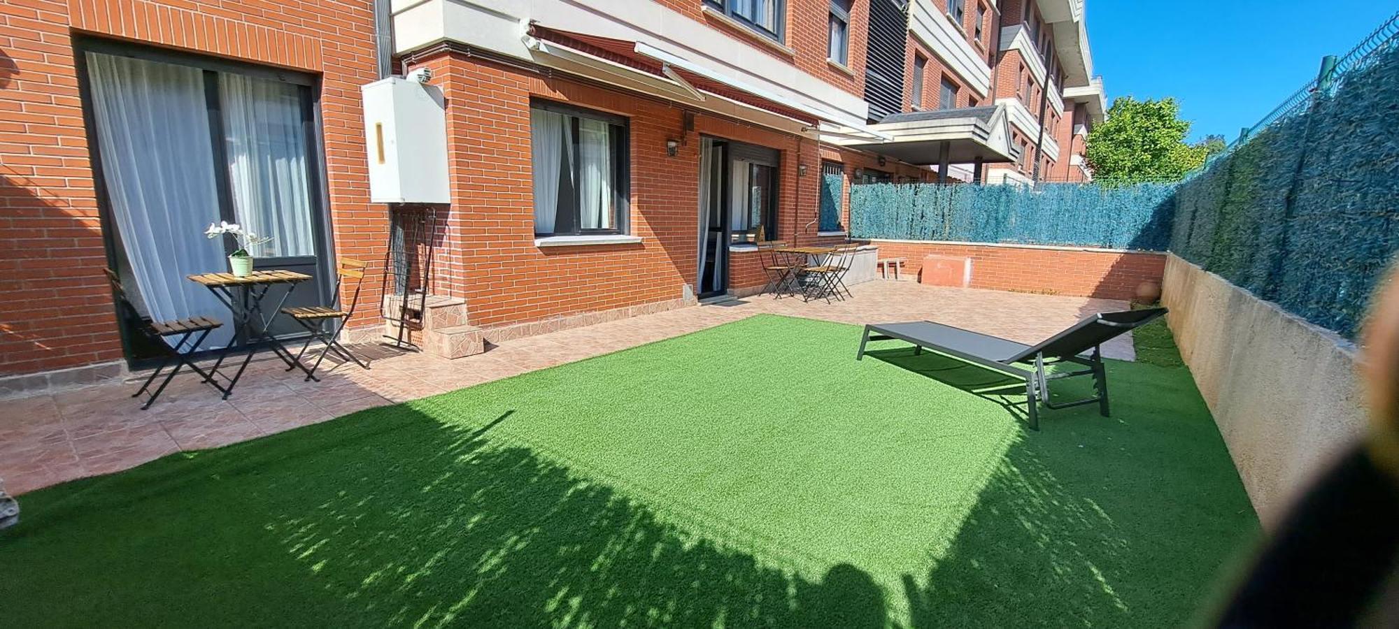Castro Costa Norte Apartamento Jardin Garaje 乌迪亚莱斯堡 外观 照片